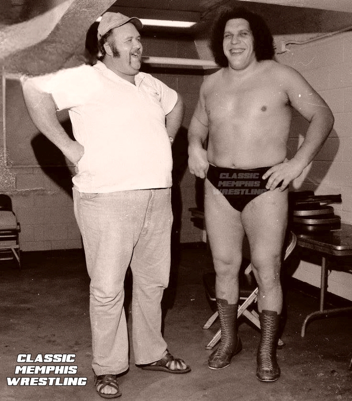 André the Giant＆Stan Andre the Giant and Stan Fraizer. Who's taller?