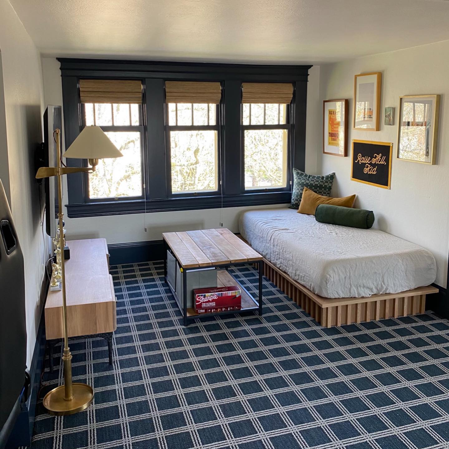 A before and after of one of the many... - Townsend Interiors