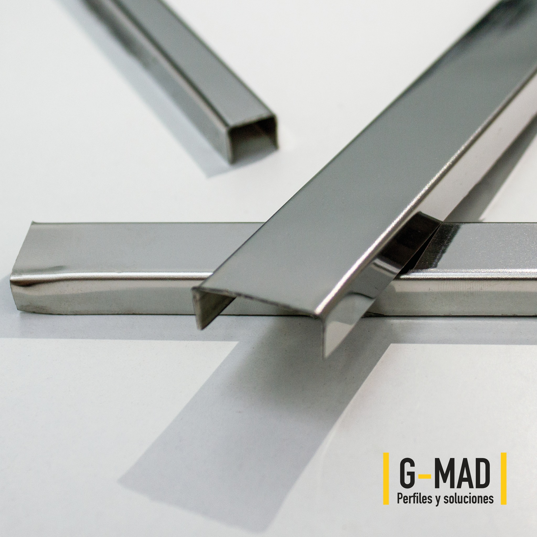 Gmad Perfiles y Soluciones, S.L. - Perfil en forma de U de 2,60 metros ...