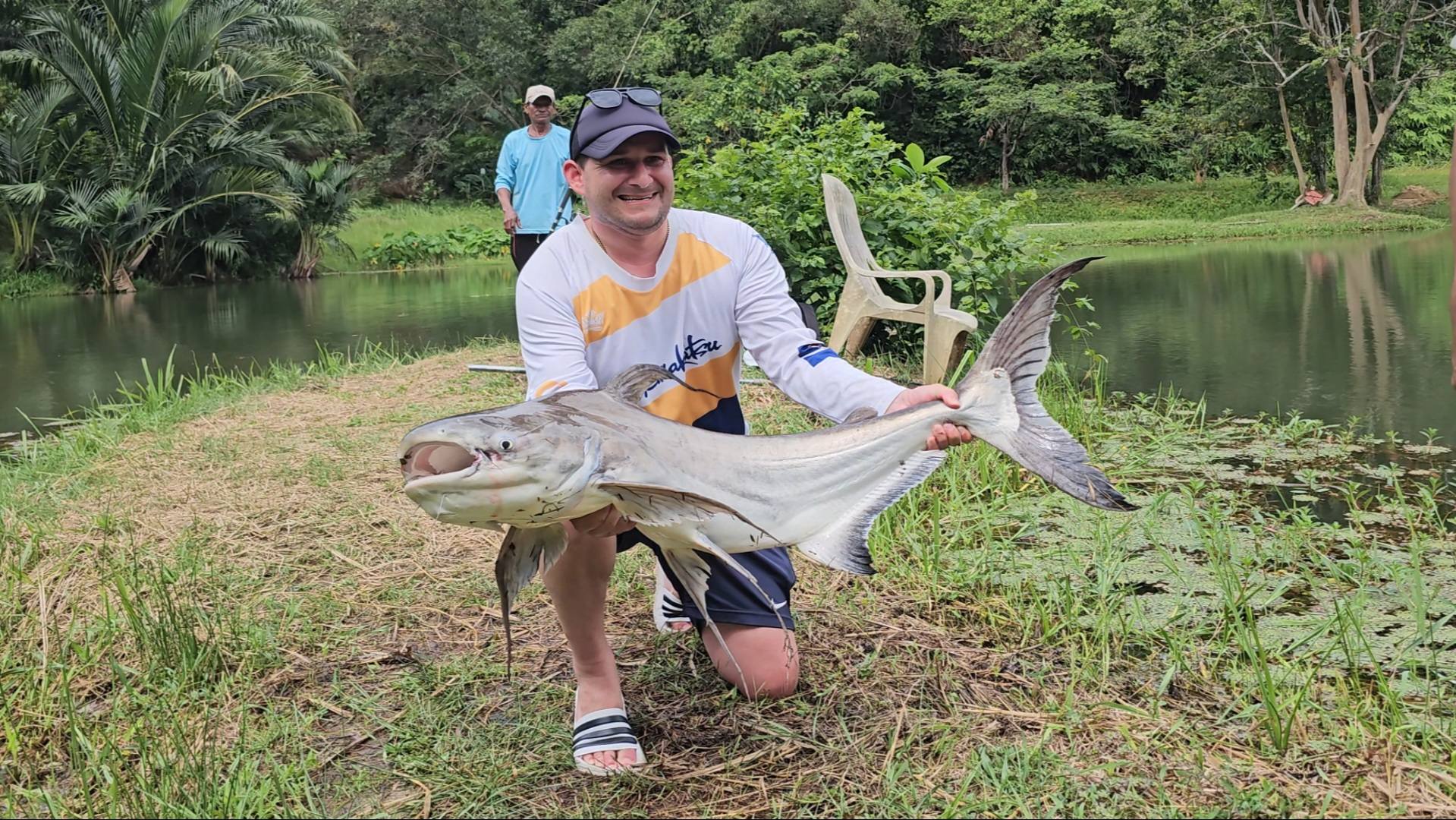 KK Monster fish Fishing park ขุมเหมืองแร่ ขุมมุด | Amphoe Takua Thung