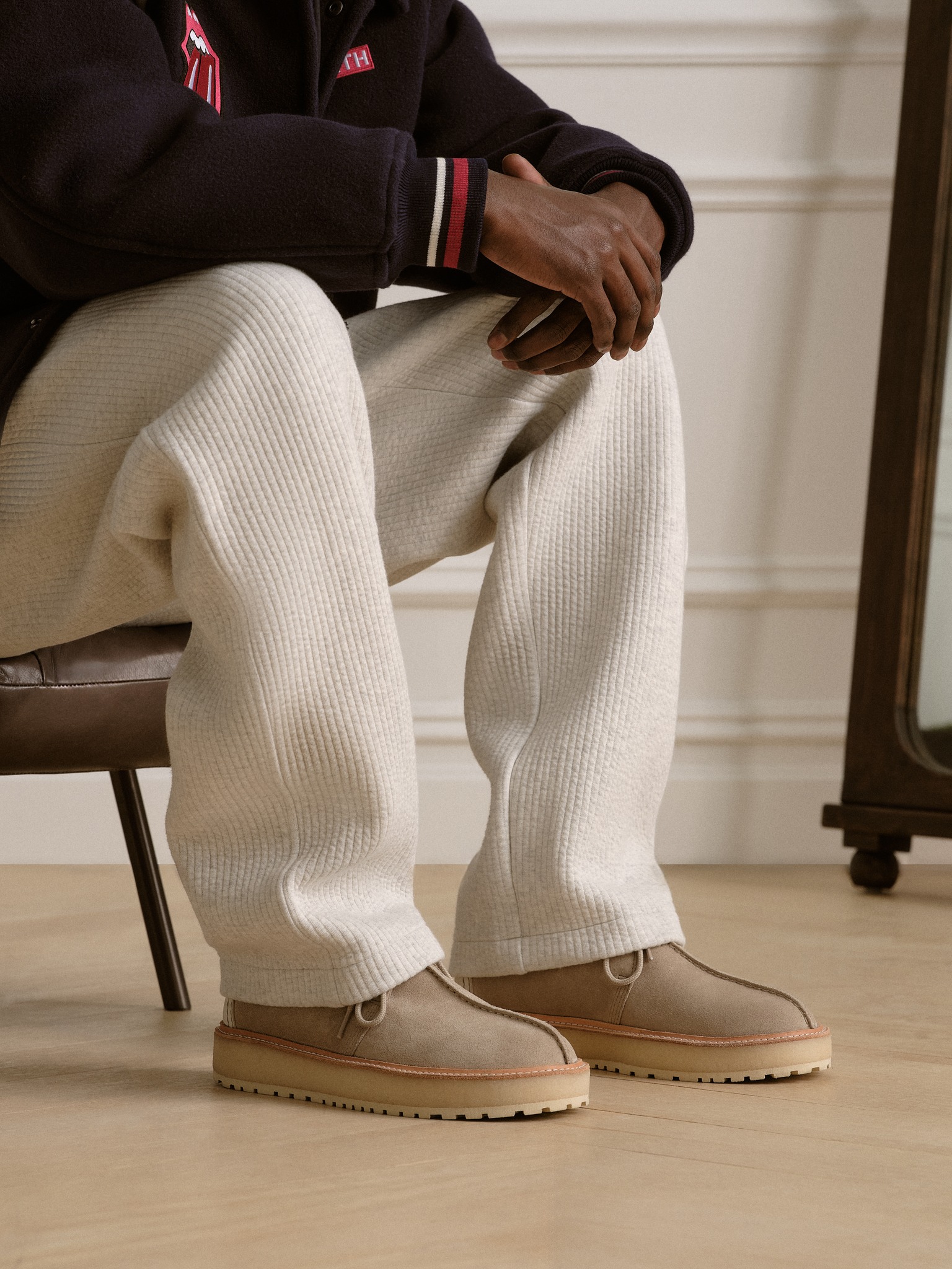 Clarks Originalsの名作Desert Trek™に着想を得て Ronnie Fiegとの
