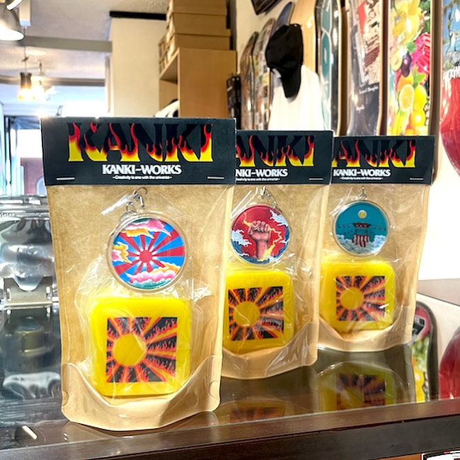 KANKI SLIPMAT + STICKER 歓喜展 KANKI×NOIDEA GOODS 熊本の画家歓喜と この時代に大切な物を持っている