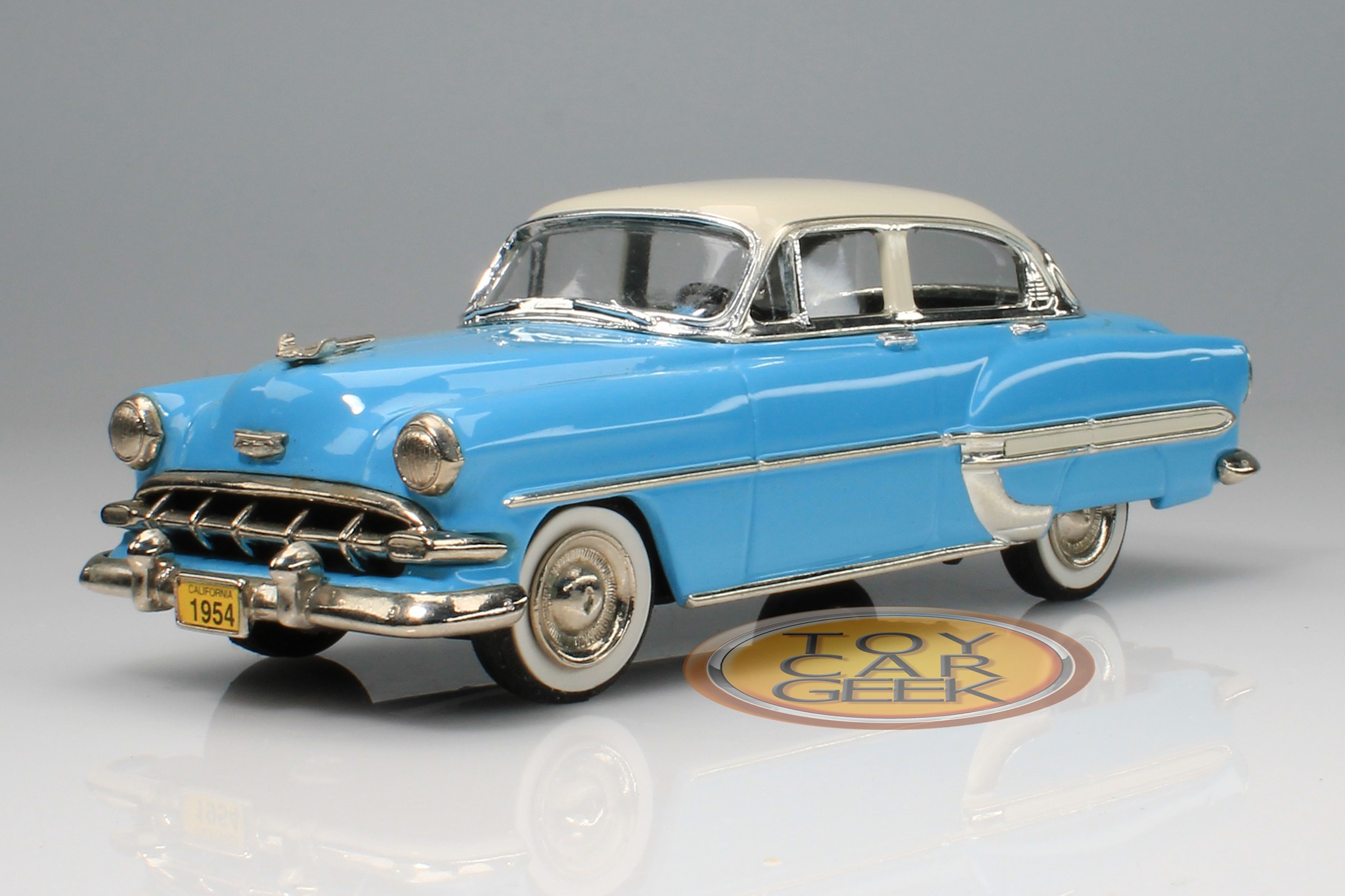 Up for auction! Pre-owned 1:43 scale 1954 Chevrolet Bel Air 4 Door