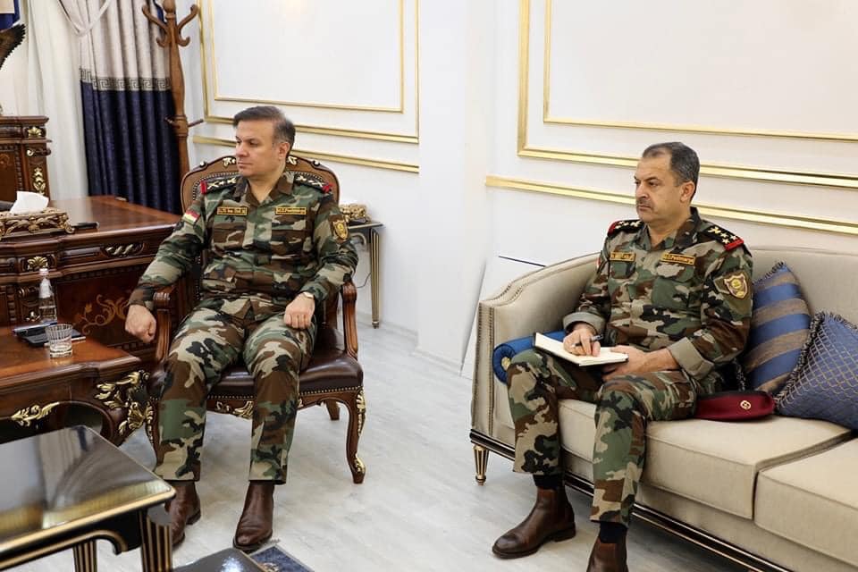 لایەنگرانی عیسا عوزێر دۆلەمەری
