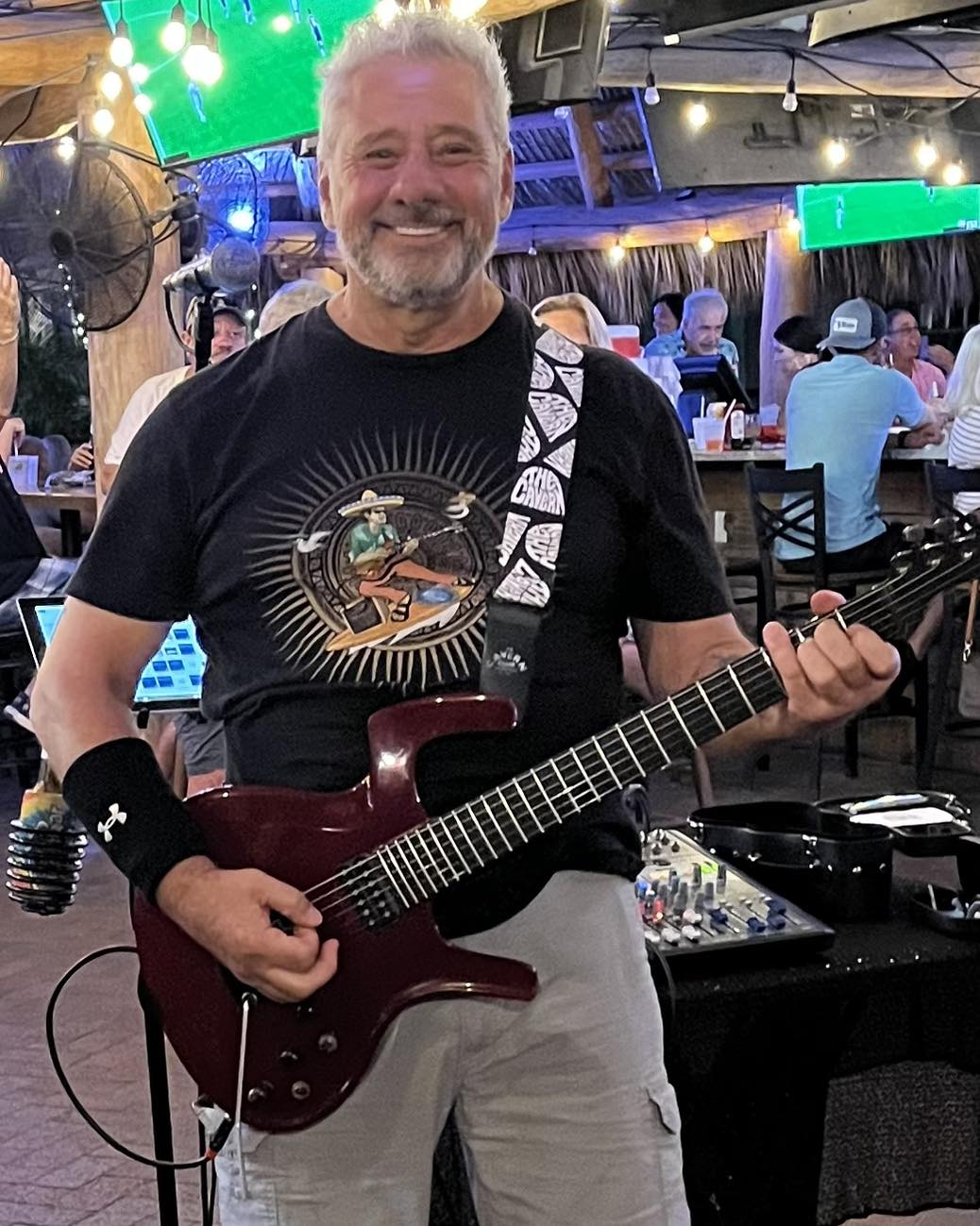 Alan Small Entertainment: featuring Smalltown Duo