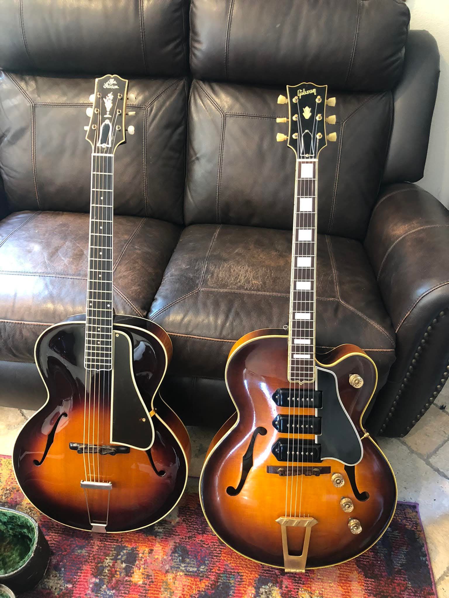 What guitar is Oscar Moore playing with Nat King Cole Trio?