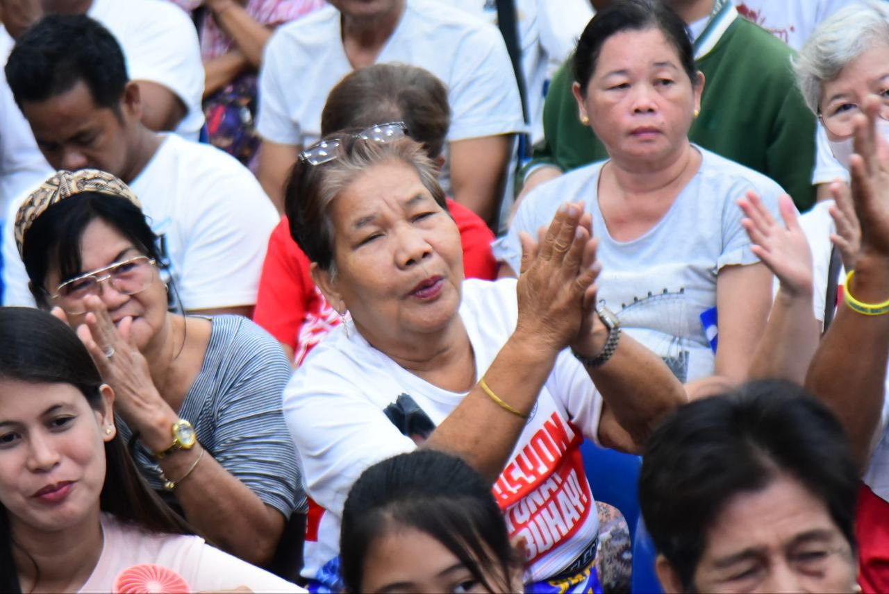Congressman... - Congressman Emeng Pascual - Serbisyo Publiko