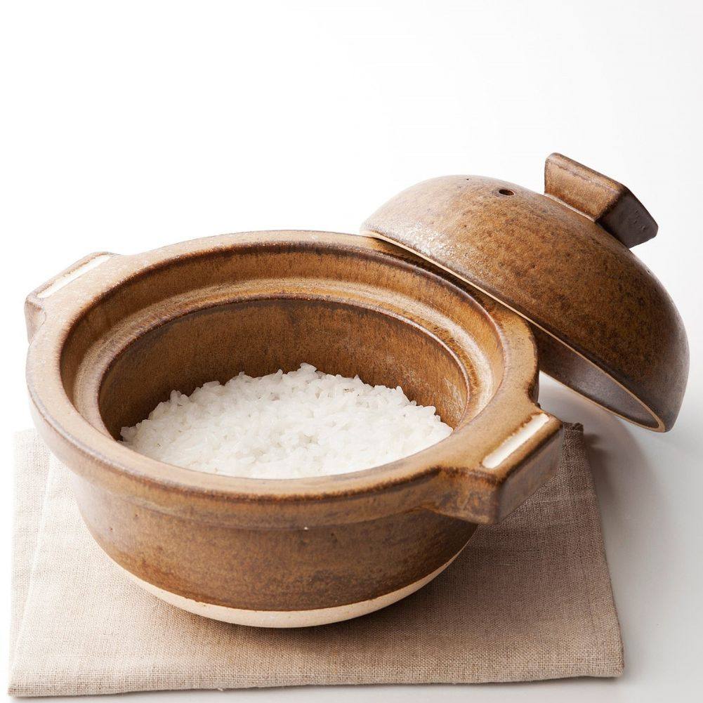 IPPINKA - The Shigaraki Rice Pot reflects centuries of... | Facebook