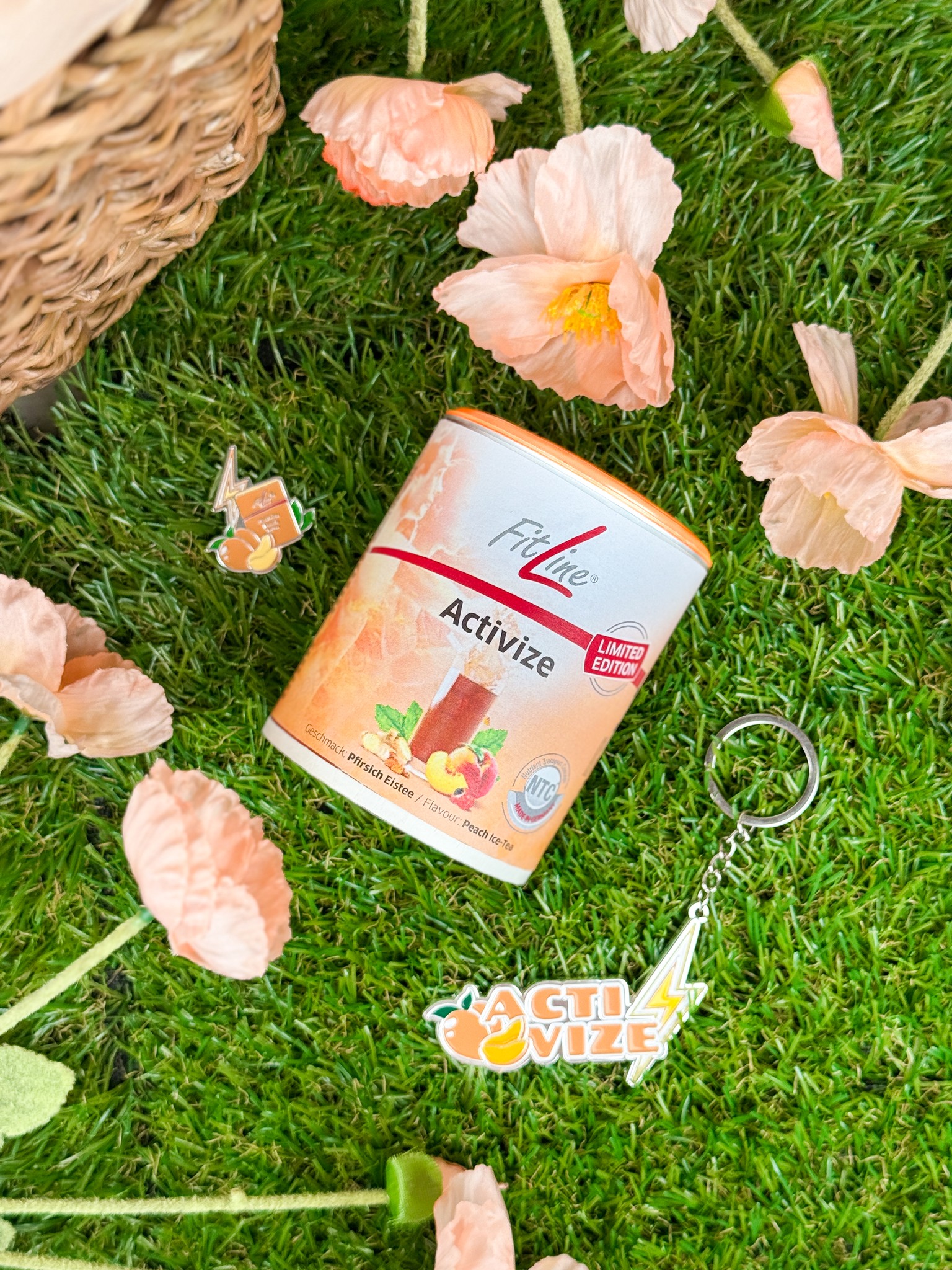 Enjoying our new limited FitLine PEACH Ice-Tea Activize.We love