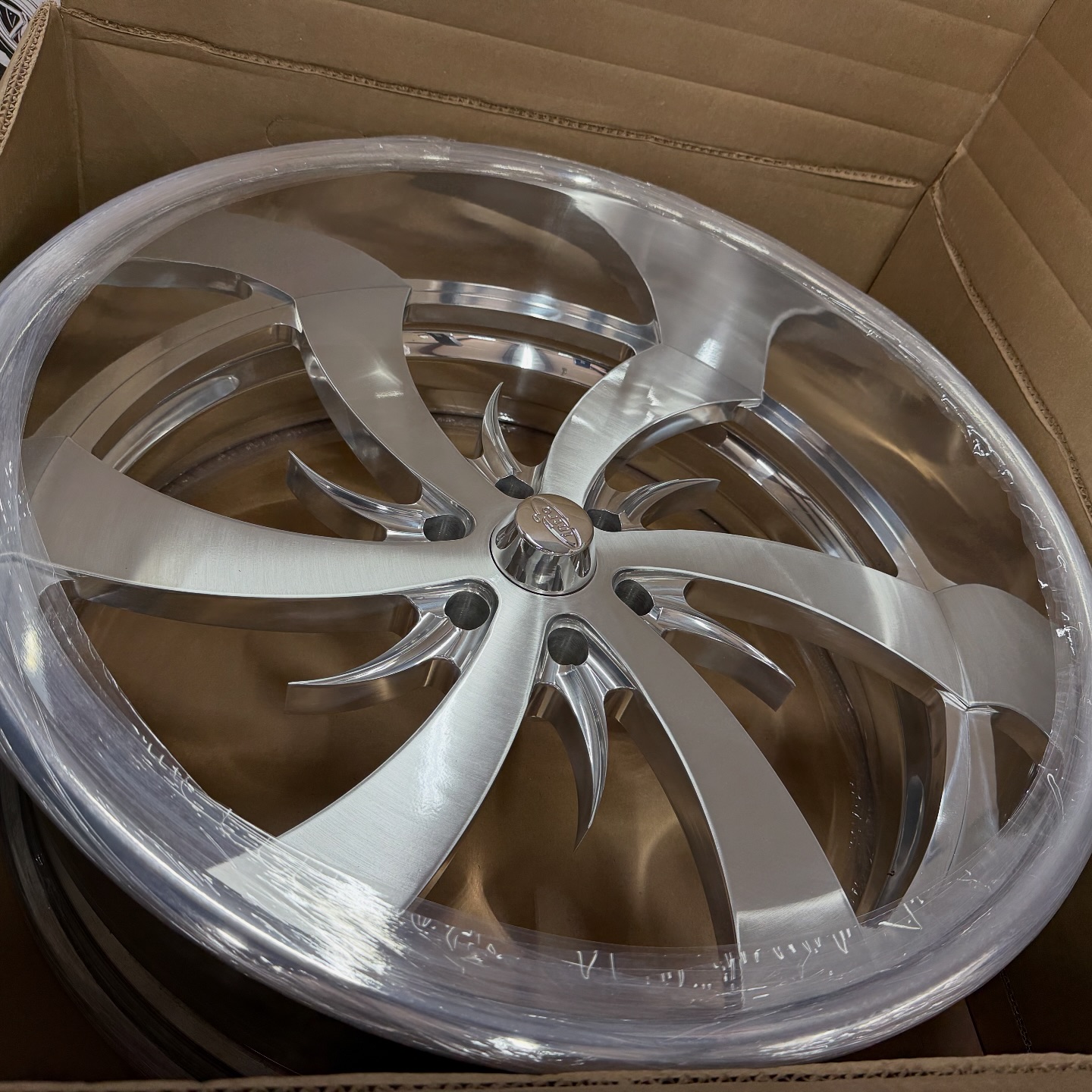 Custom Car Audio Tires &... - Custom Car Audio Tires & Wheels