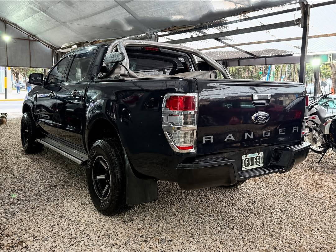FORD RANGER XL SAFETY 4x2 2.2 tdci 2015 192.000 13.080USD