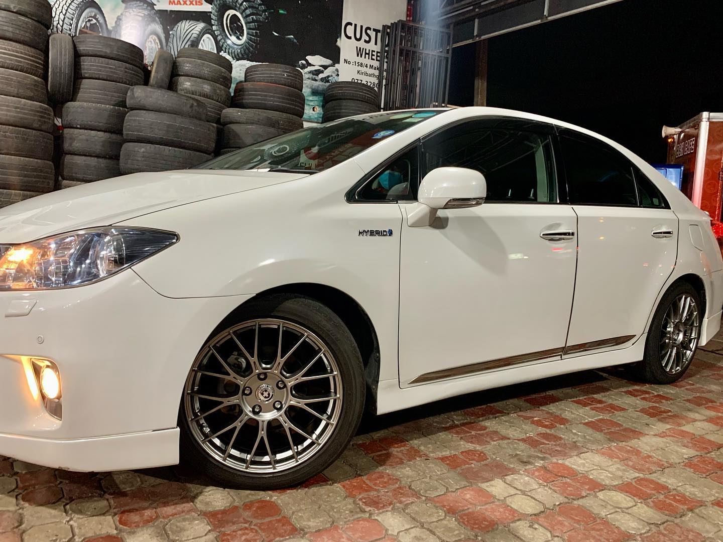 Custom Wheels - Toyota SAI fitted with 18” AlloyWheels