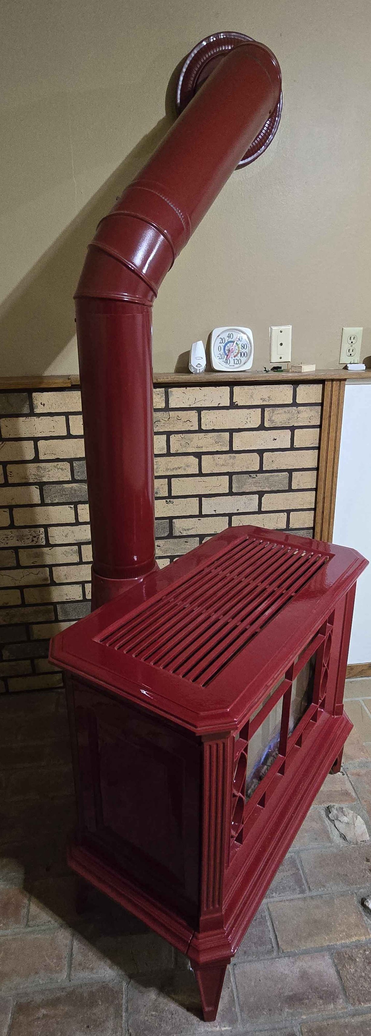 Vermont Castings Wonderfire Cast Iron Natural Gas Stove – Red Enamel ...