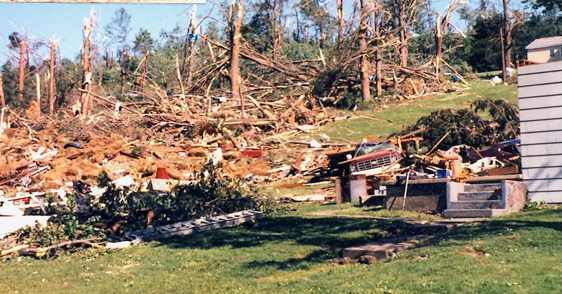 Moshannon forest tornado hits Parker Dam on May 31, 1985