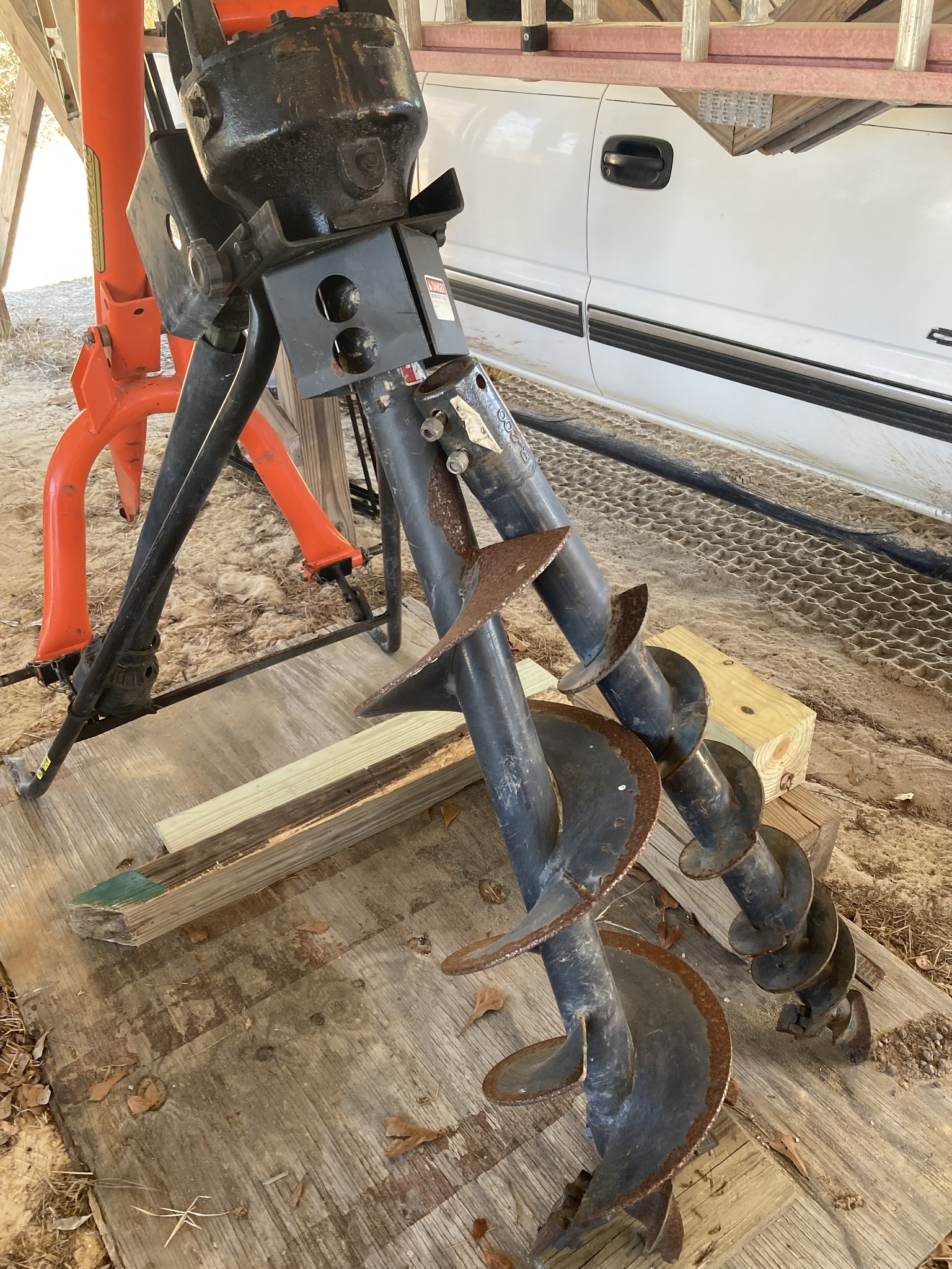 Land Pride PD25 Post Hole Digger - Garden Tools & Equipment - Panama ...