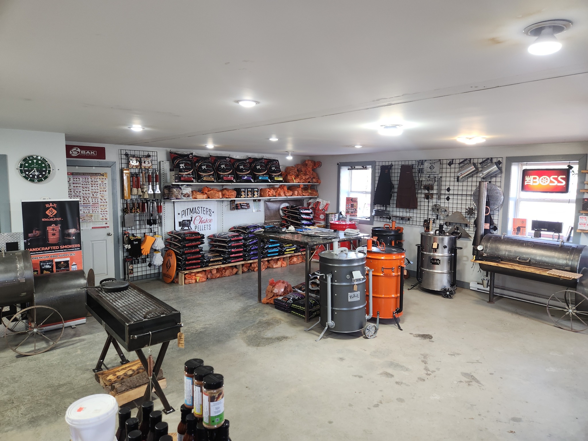 R&R Smokers | Quispamsis NB