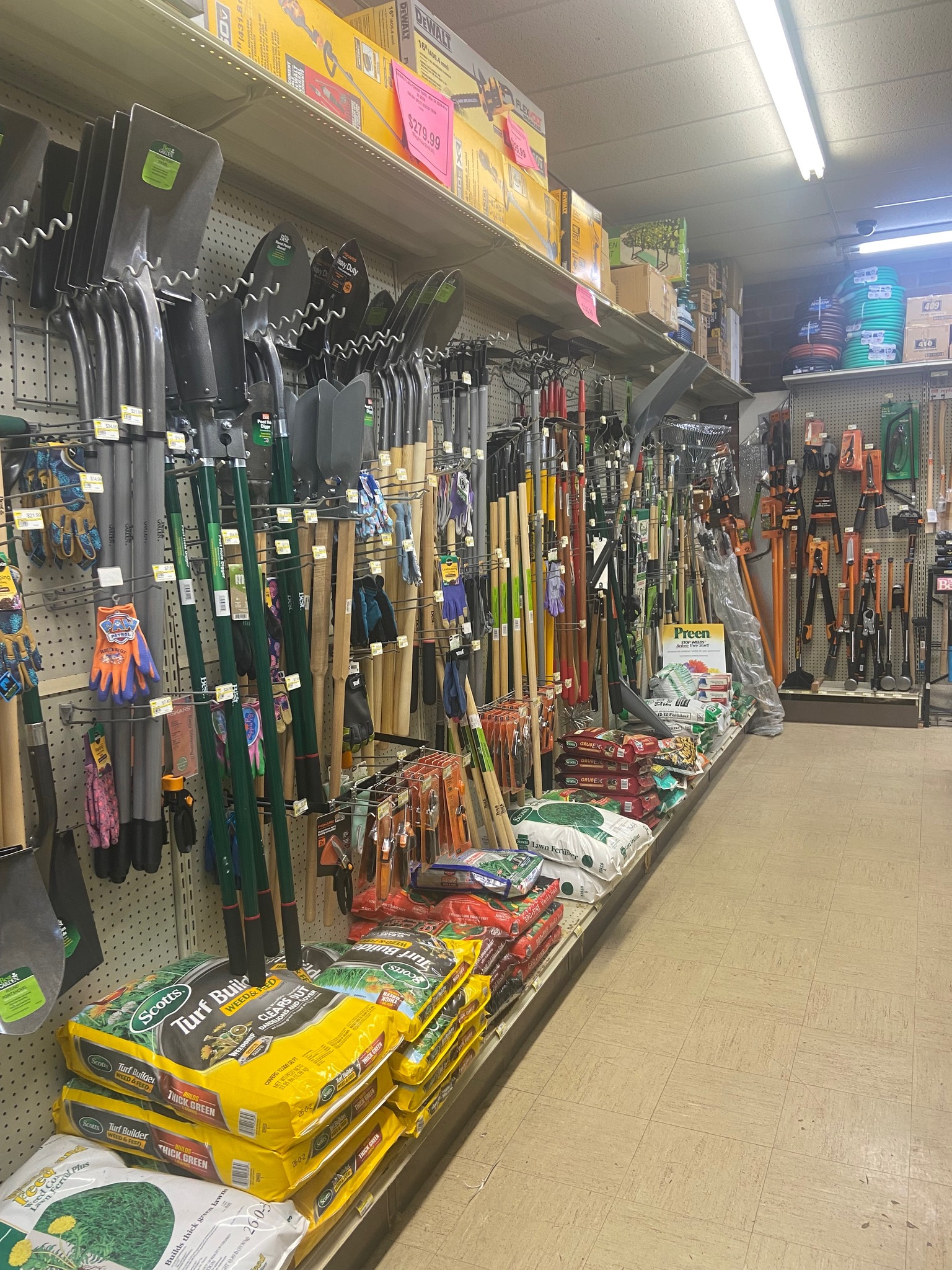 Manchester Hardware | New Franklin OH