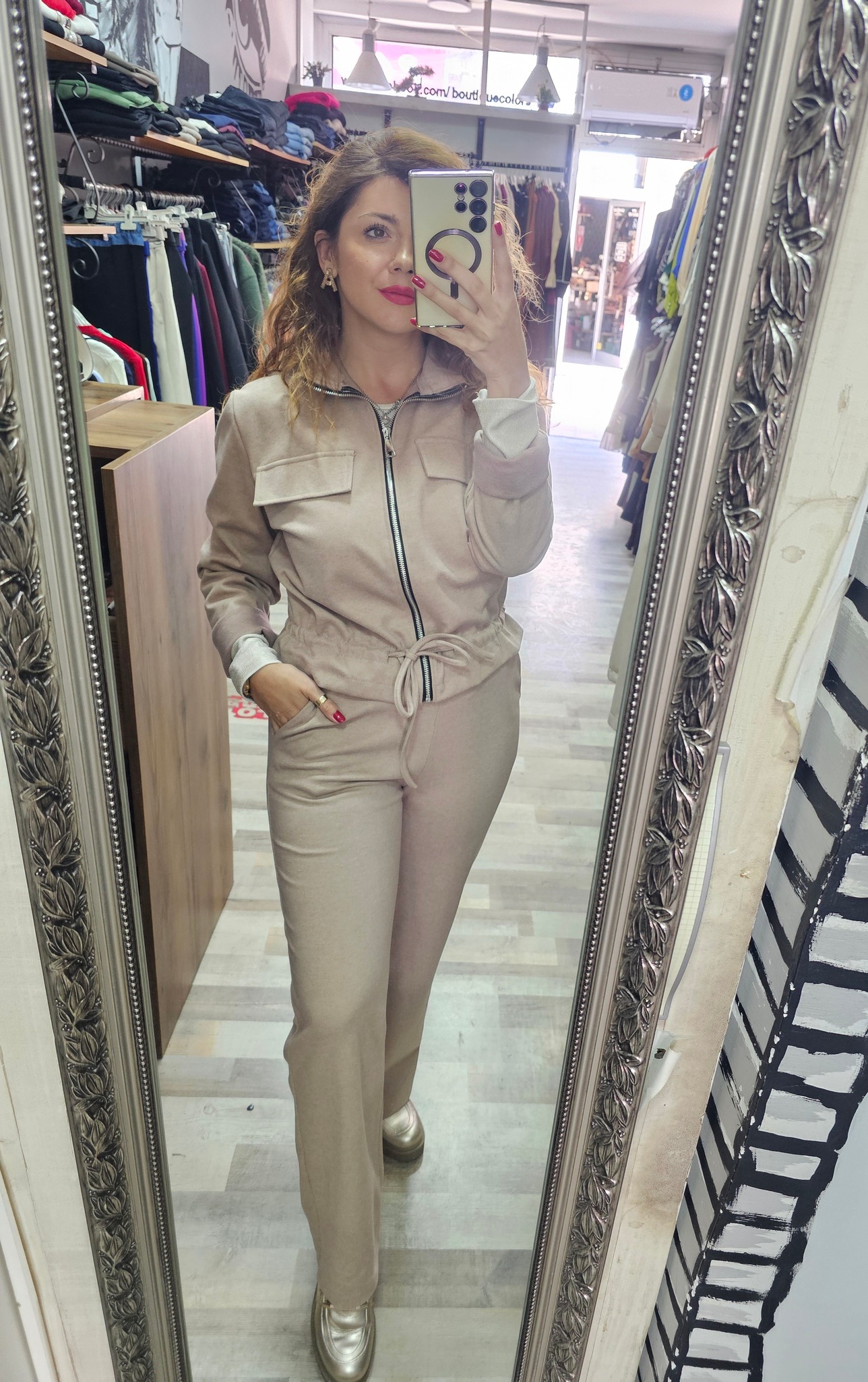 Butik COLOR'S | Markov Grad