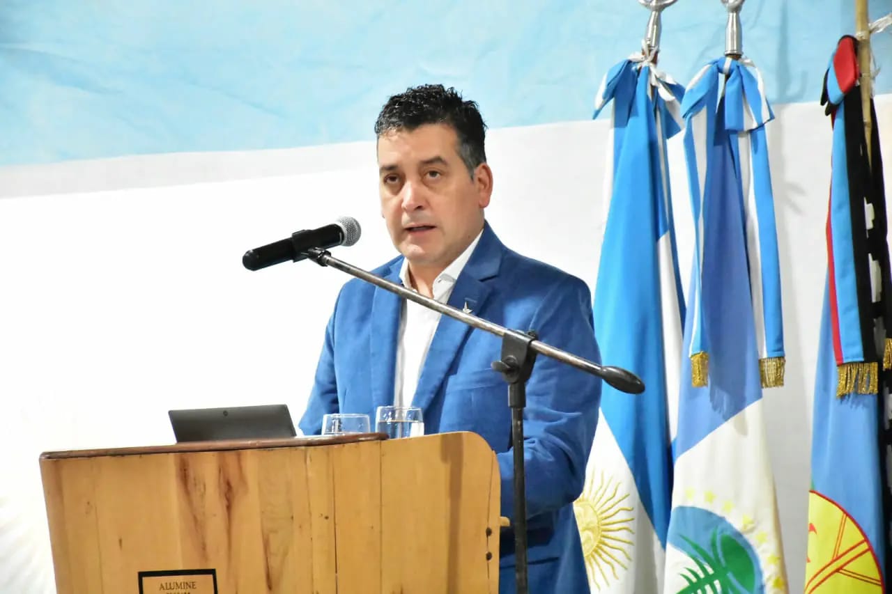 Gabriel Alamo - 🇦🇷DÍA DE LA BANDERA🇦🇷 Pensemos la bandera...