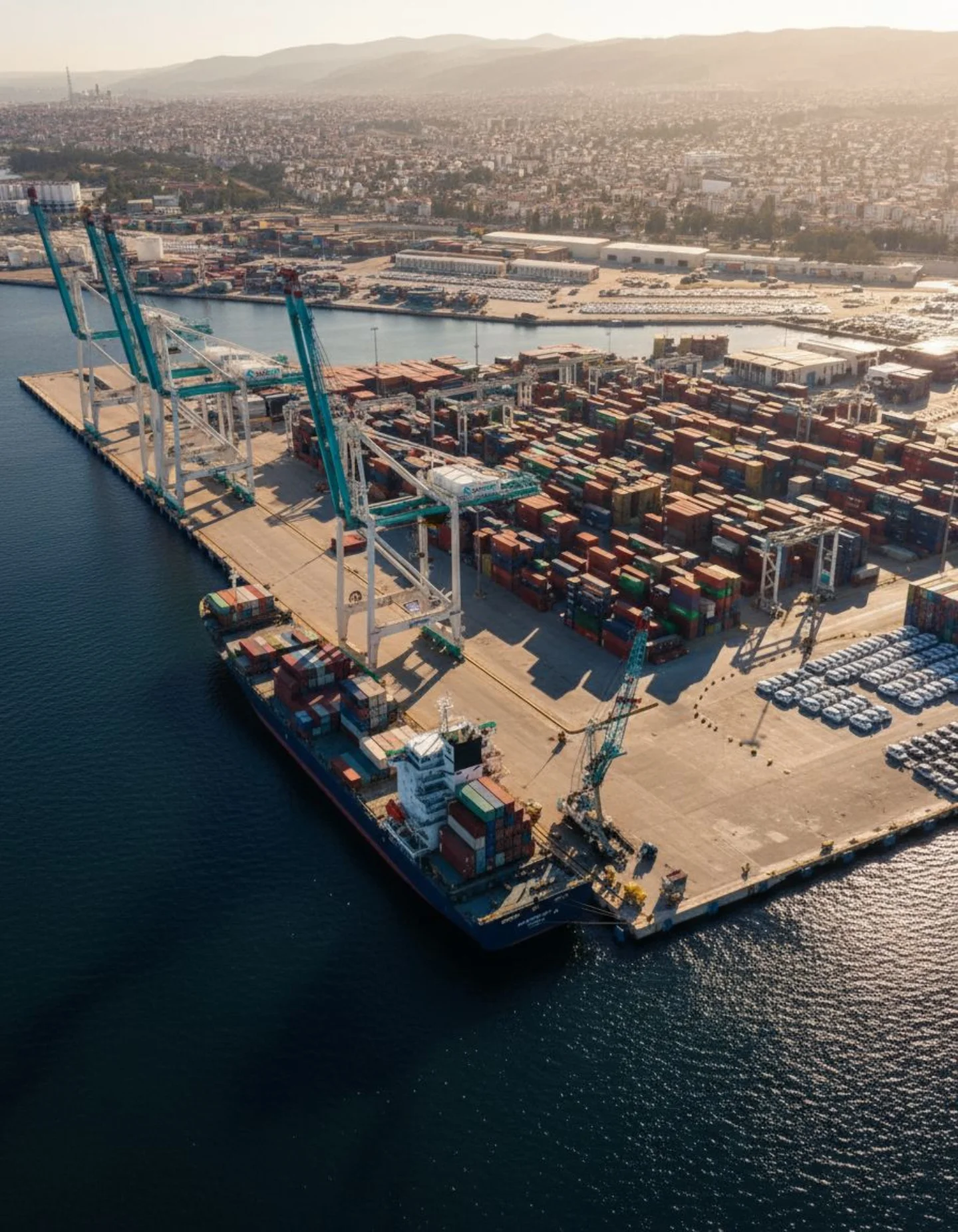 Konteyner operasyonlarından Ro-Ro... - Safiport Derince | Facebook