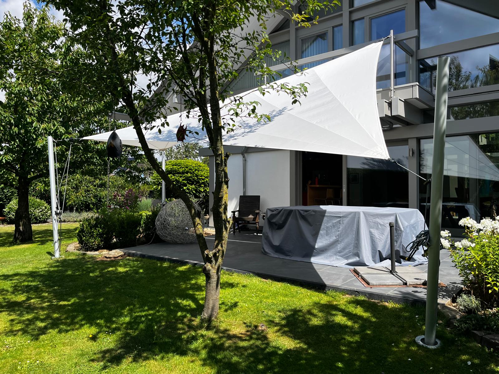 kassettenmarkise 350 x 250 Einziehbare 350x250 cm mit Aluminiumrahmen und Handkurbel für Terrasse und Balkon in Blau Weiß mit Polyestergewebe und PU-Beschichtung Größen:18–36 Monate Tavolinchen Babyschlafsack CHADA | Sonnensegel, multifunktional