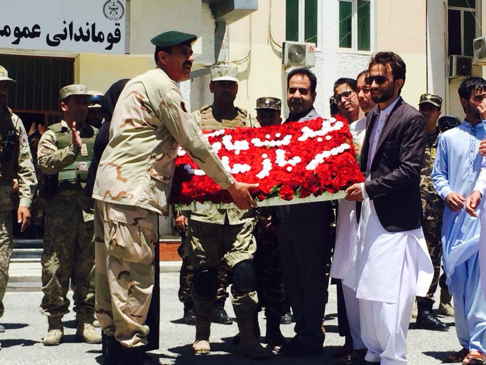 سازمان خط نو - ما با نيرو هاي امنيتي كشور روز اول عيد فطر... | Facebook