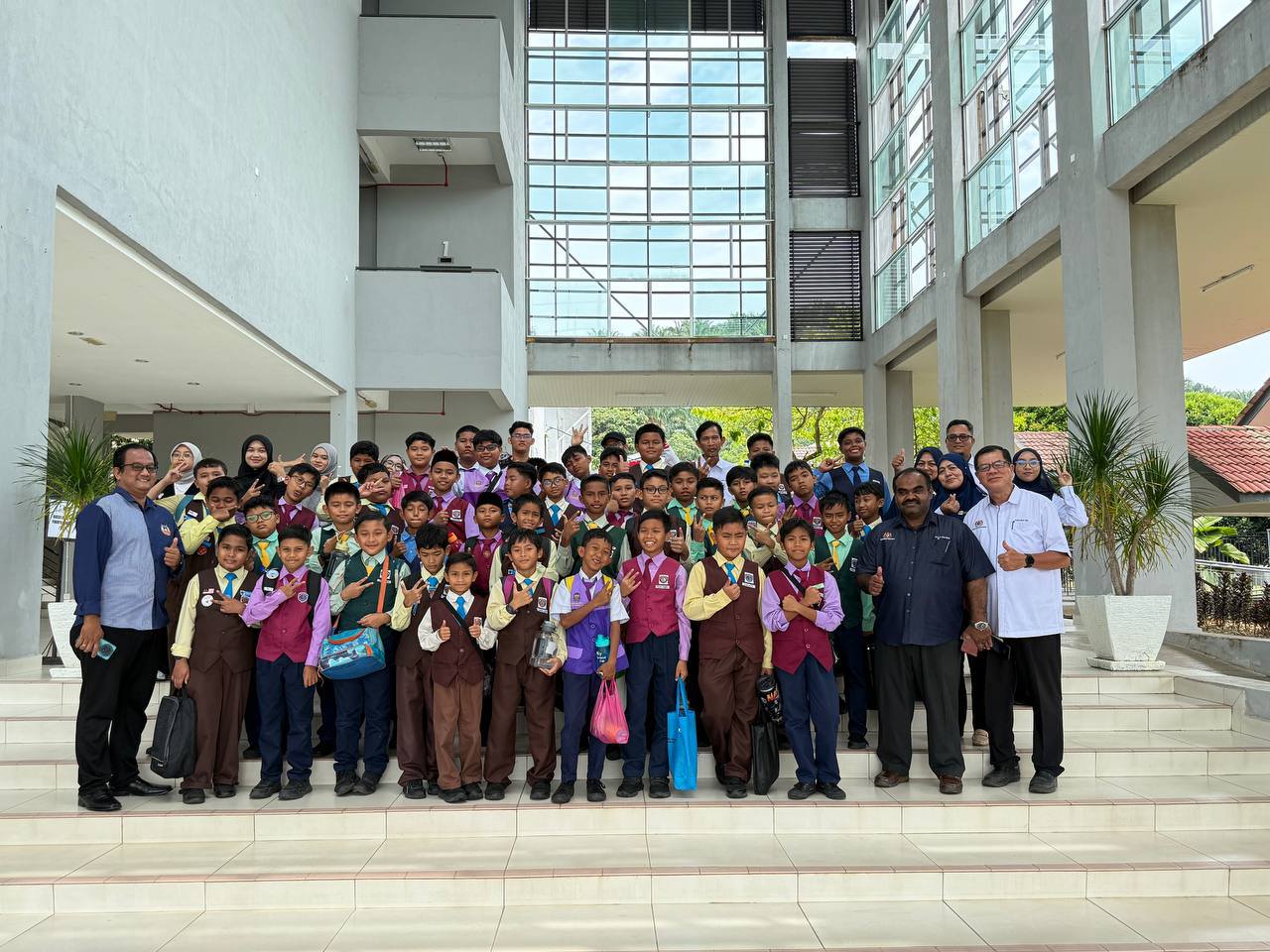 Kolej... - Kolej Universiti Agrosains Malaysia - UCAM