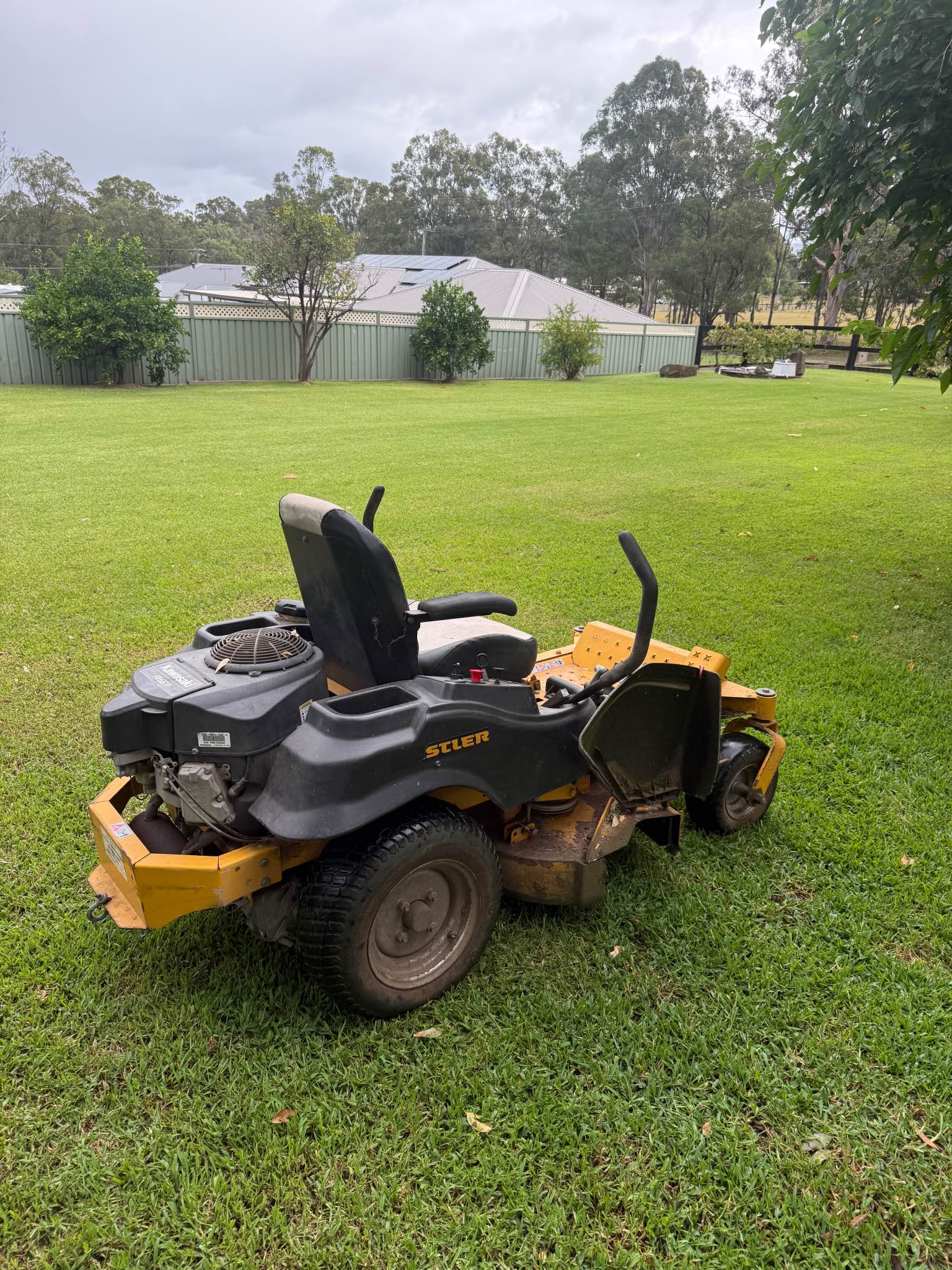 Hustler Raptor SD42 inch - Lawn Mowers - Nulkaba | Facebook Marketplace ...