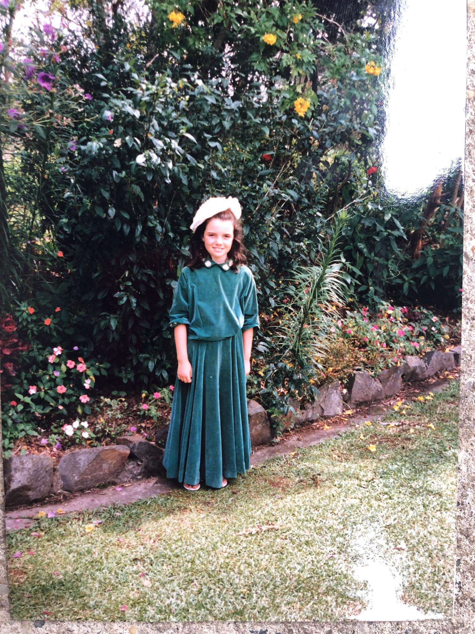 borrow the girl in the green dress Mystery of solved ED-005