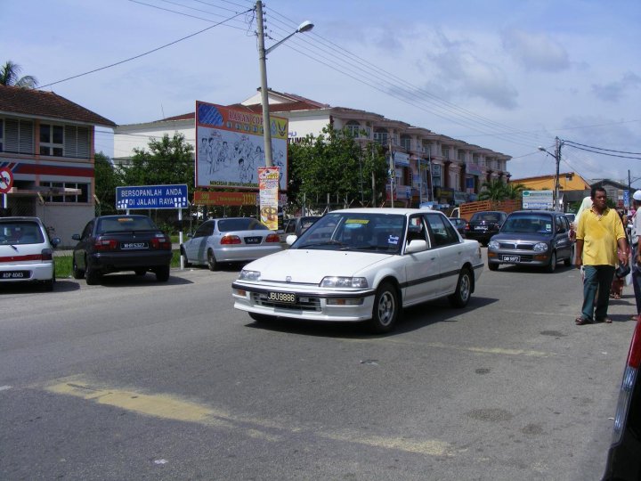 Wakaf Bharu Kelantan Kiri Pejabat Pos Kanan Jalan Masuk Ke Pasar Facebook