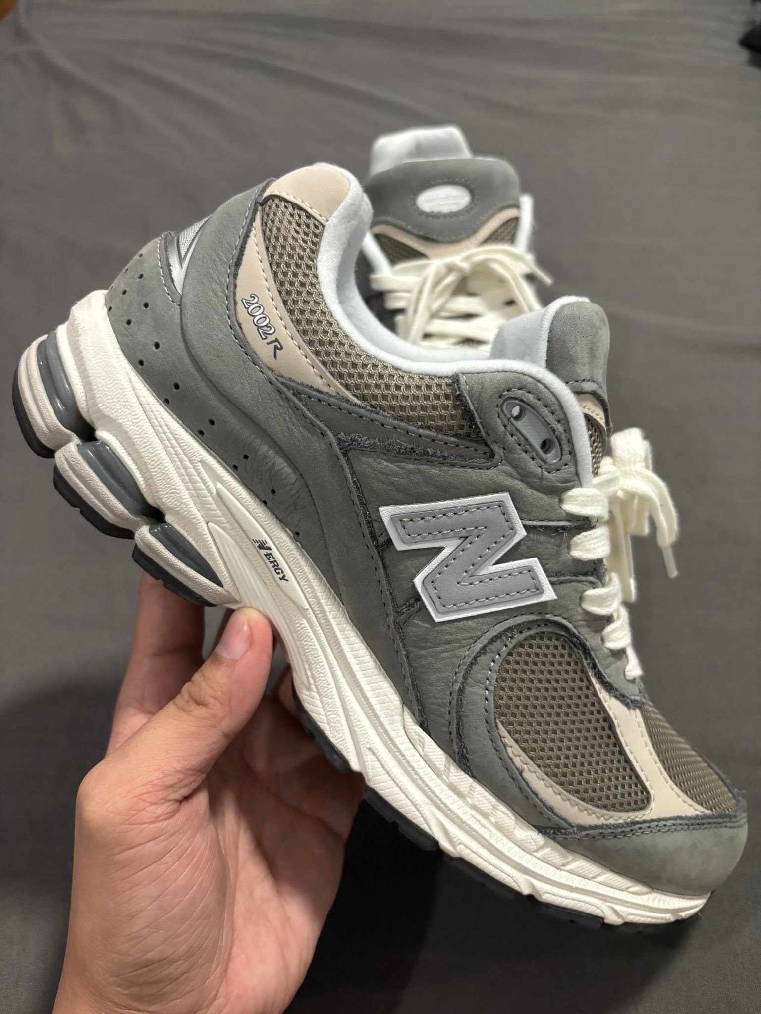 FOR SALE!!! New Balance 2002R Beige/Grey Price: 2,995 ✓ SRP 