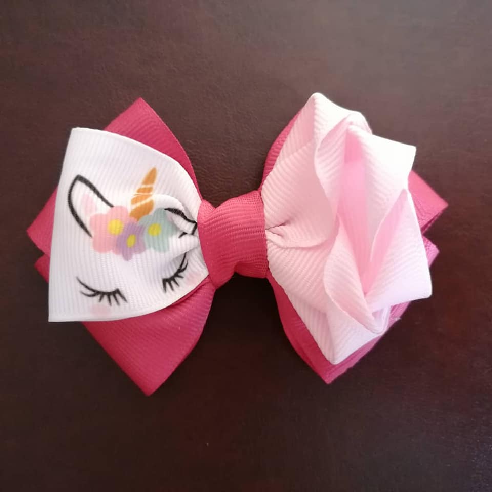 Bebé Liz - ⚠️ NUEVO MODELO ⚠️ 🎀 Par de moños color rosa🦄...