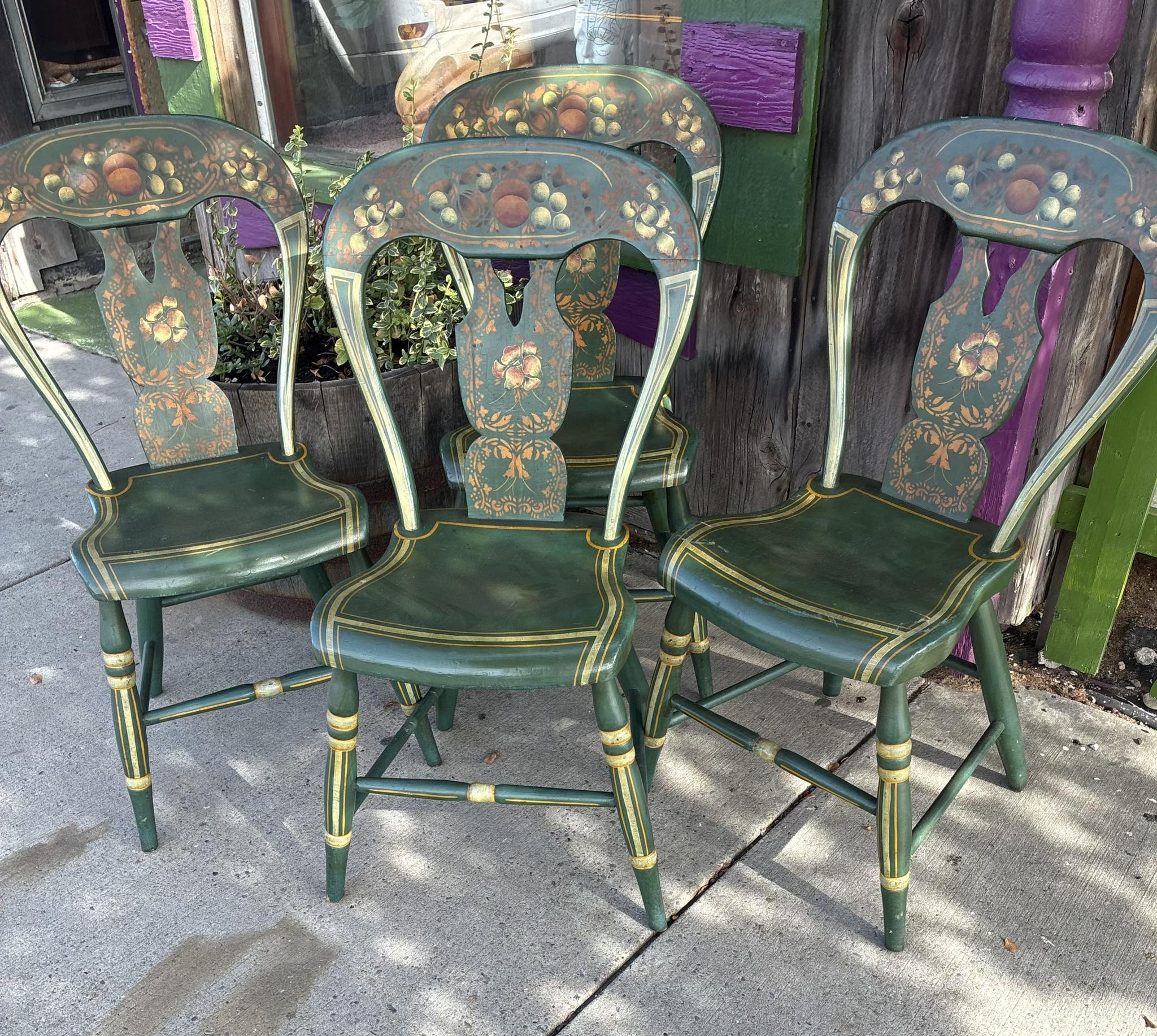 What is this vintage chair similar to Zoar chairs?