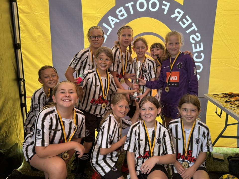 Doveridge Junior Girls & Boys