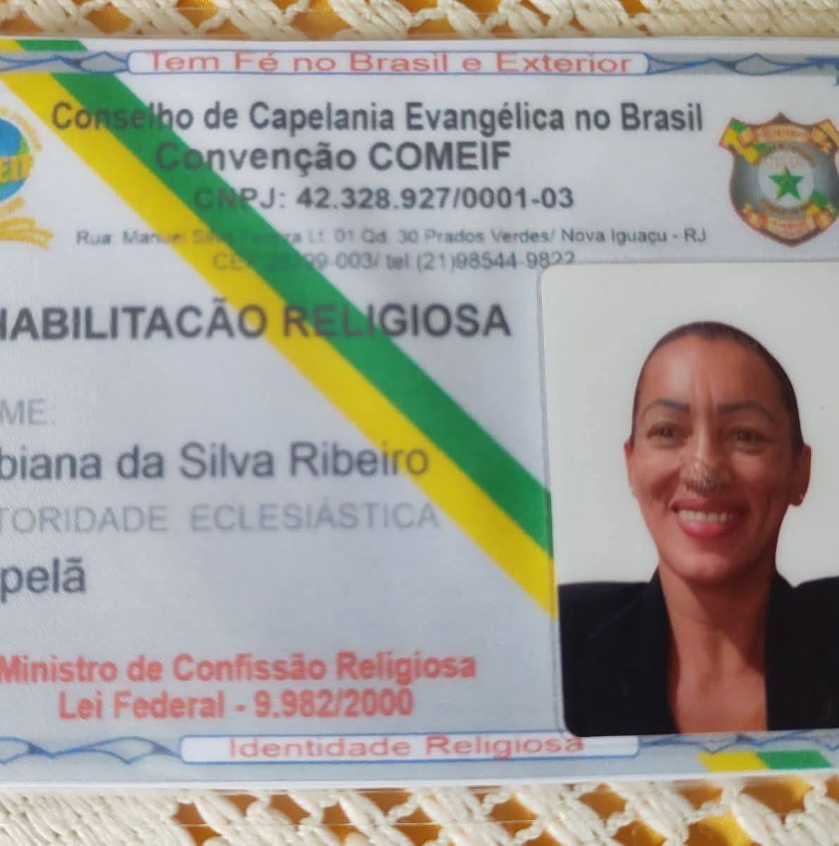 Bia Ribeiro