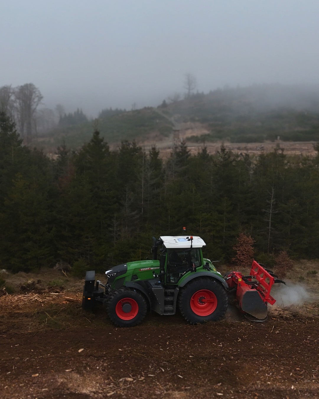 🌲💪 Kraftvoll durch den... - AGRAVIS Technik Lenne-Lippe GmbH | Facebook