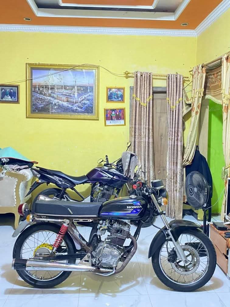 JUAL BELI HONDA CB, C70, GL, MP, Tiger TANGERANG dan sekenanya | Cb ...