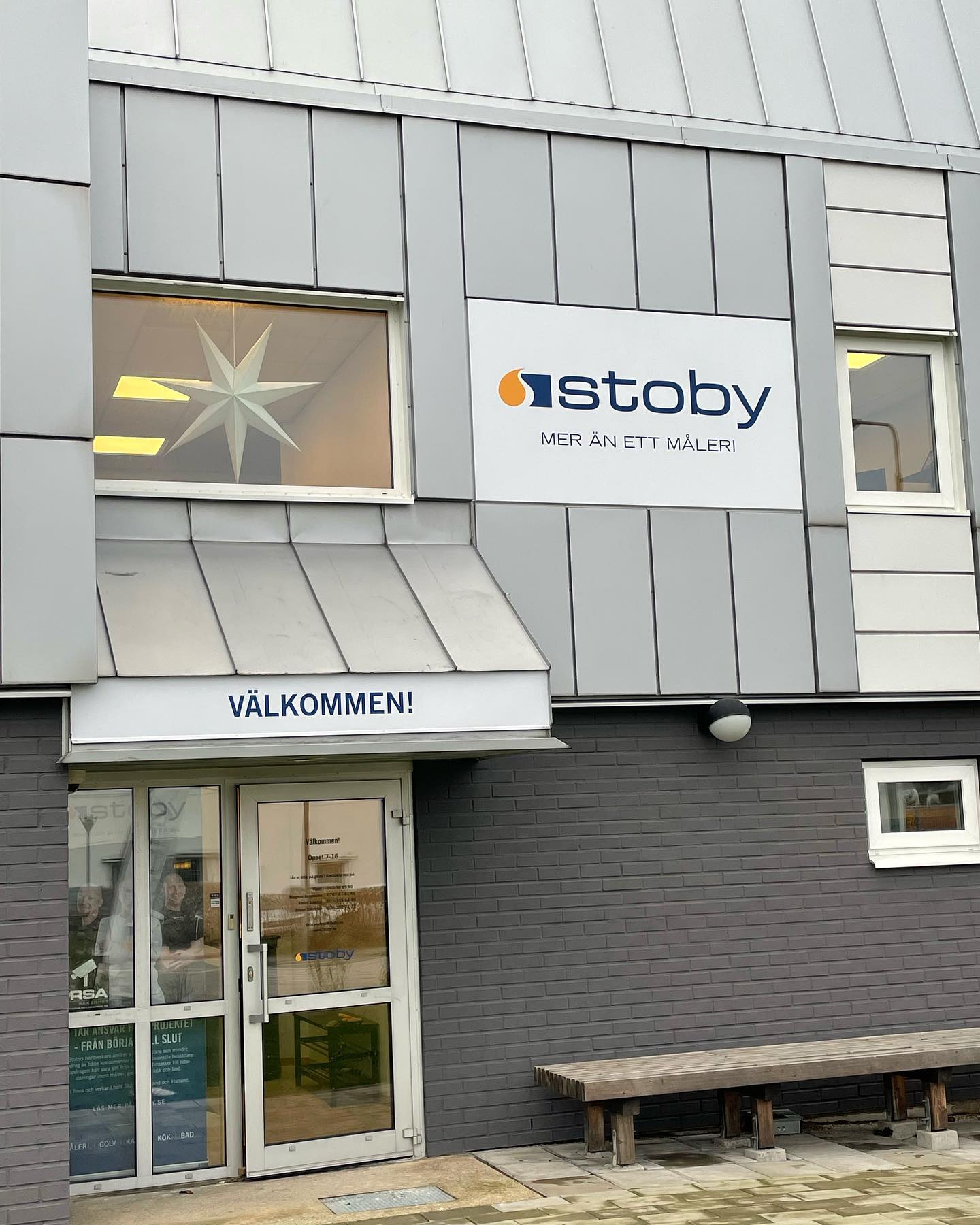 Stoby - Då var skyltningen äntligen klar på fasaden! Välkommen in och ...