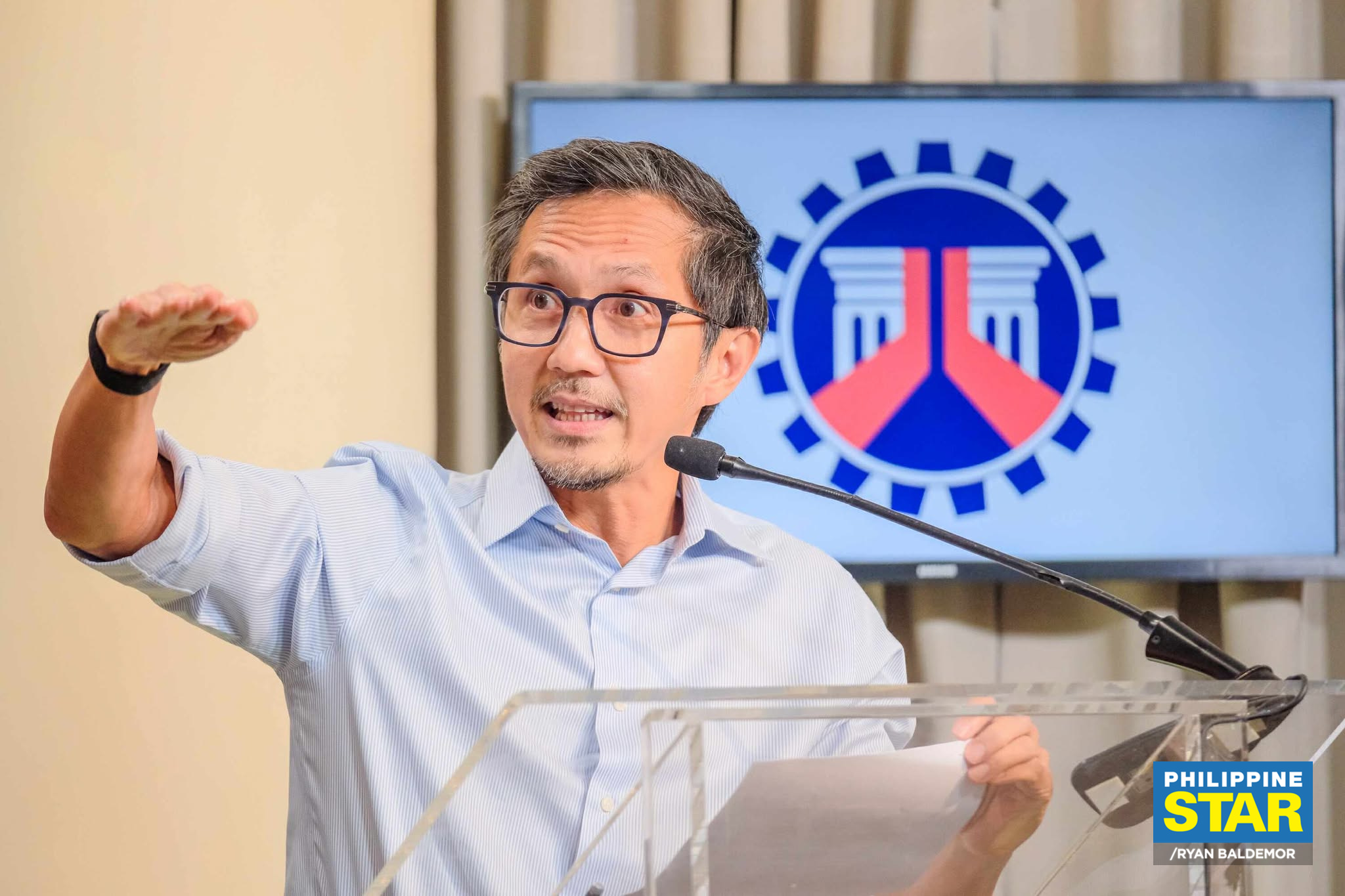 Philippine - Public Works Secretary Vince Dizon joins Presidential ...