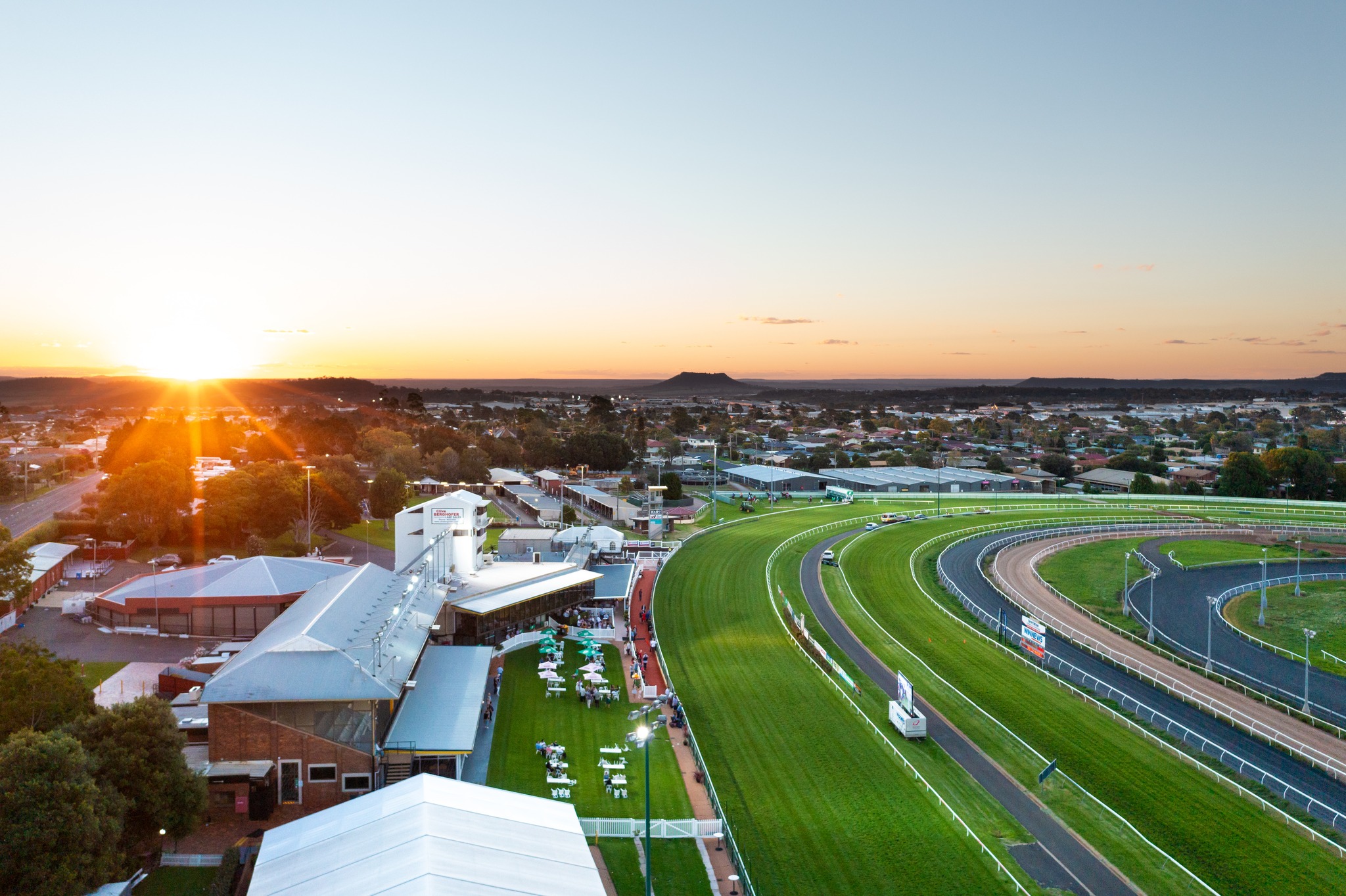 Clifford Park Racecourse | Toowoomba QLD