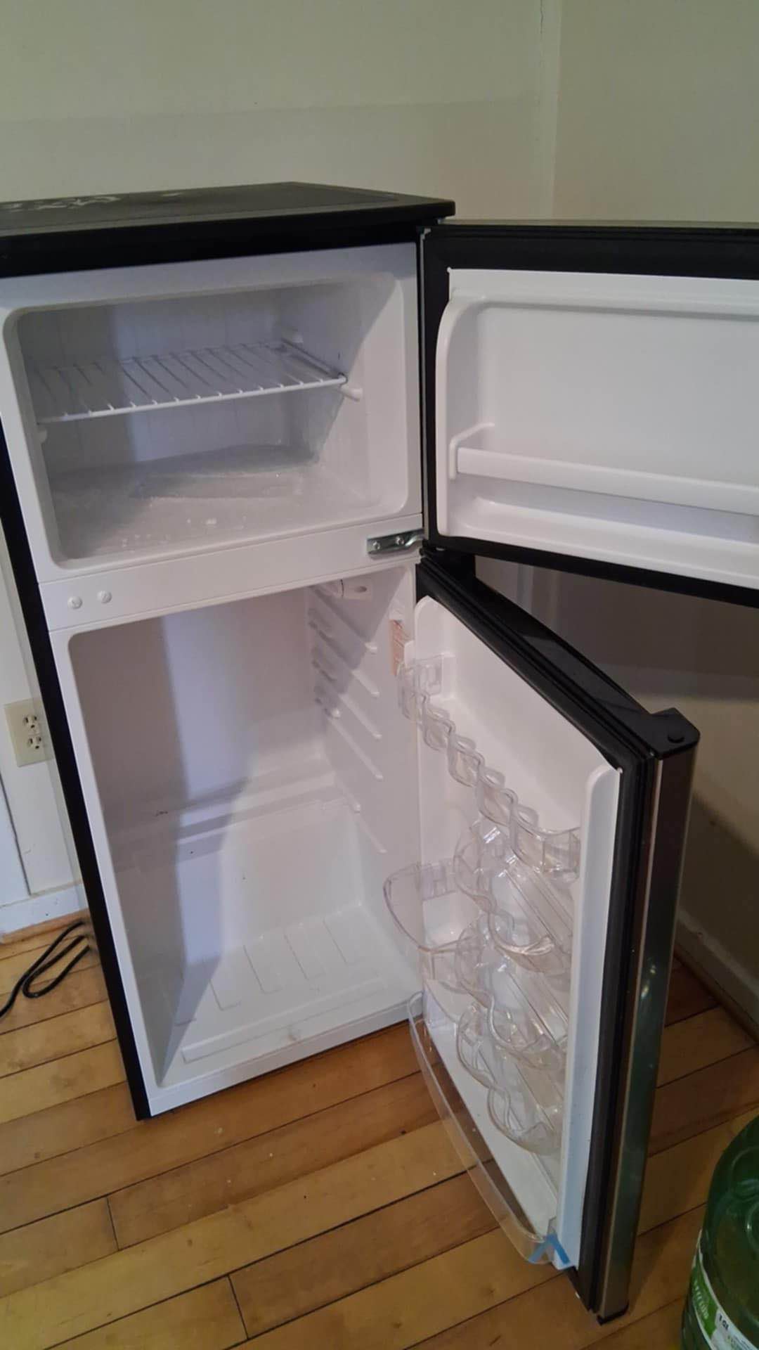 1 year old bar fridge with freezer $100 - Refrigerators & Freezers ...
