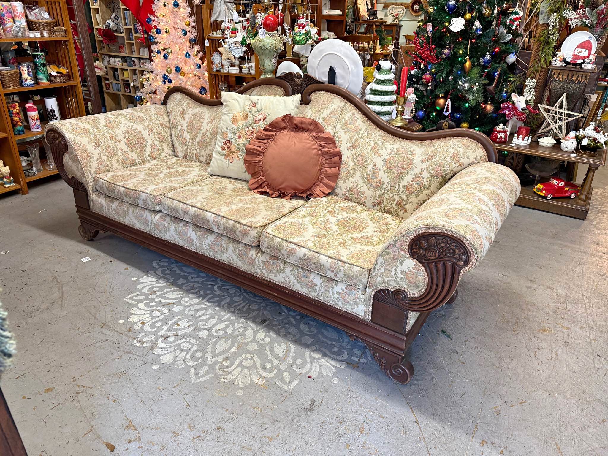 Vintage couches/set of french chairs - Sofas, Loveseats & Sectionals