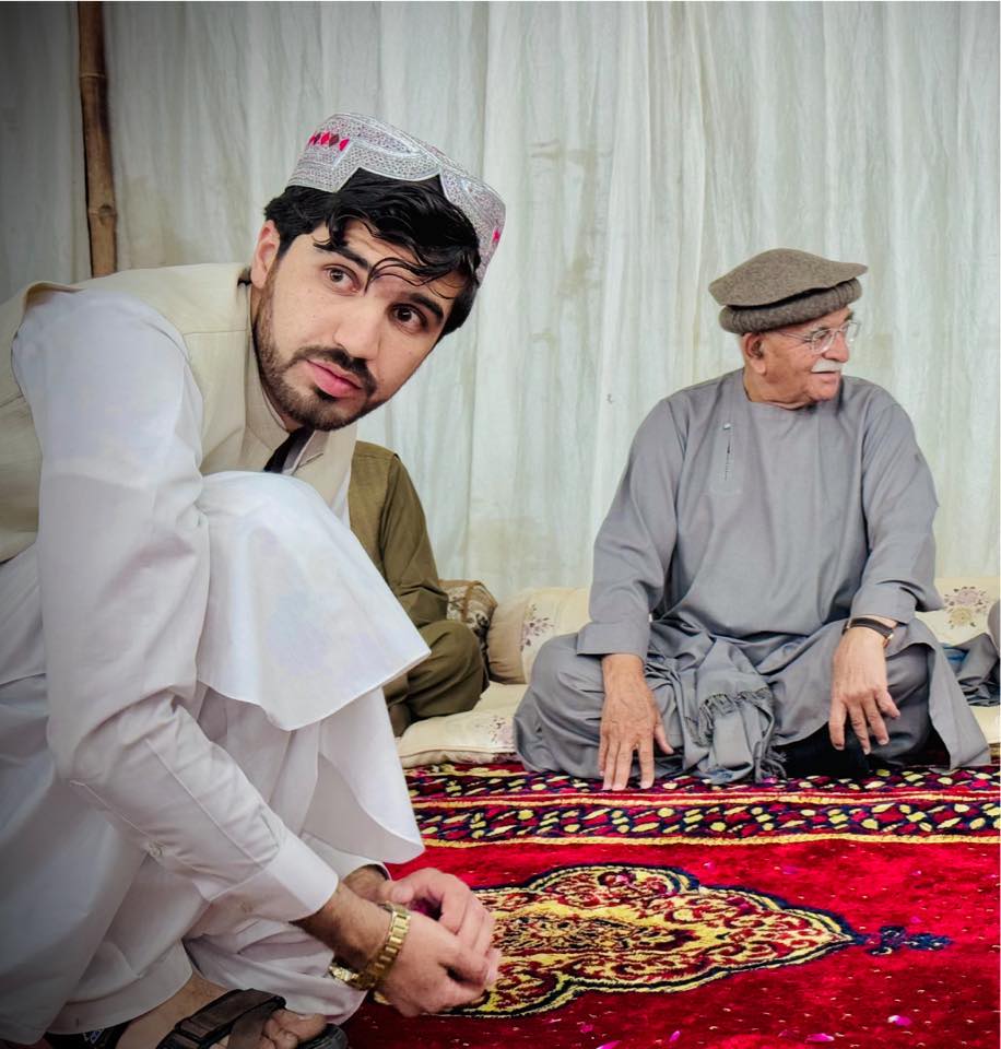 افغانستان مالک لرې زما دې په خُداې قسم ېې چې د مو…ر نم درزه هېر کې ...
