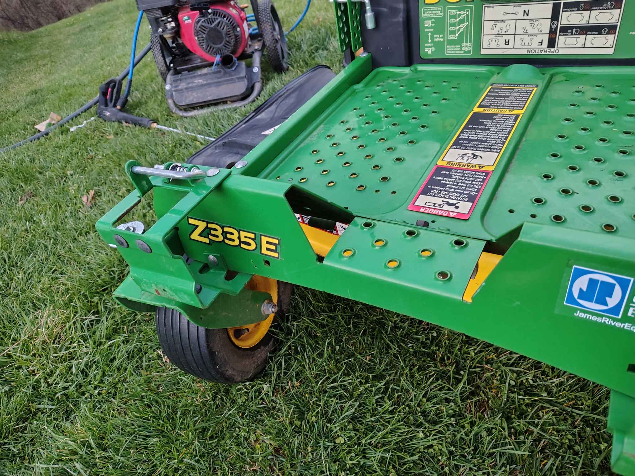 John Deere z335e zero turn - Lawn Mowers - Chilhowie, Virginia ...