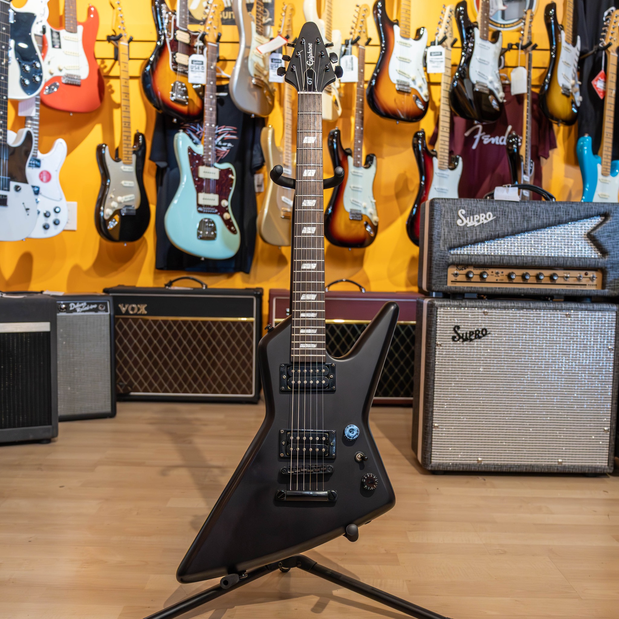 美品』Epiphone Explorer GT エピフォン エクスプローラ Epiphone