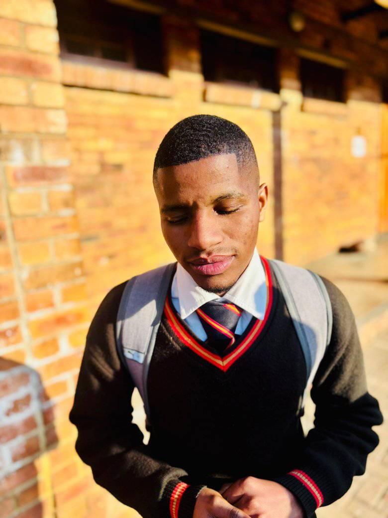 Smanga Mphahlele