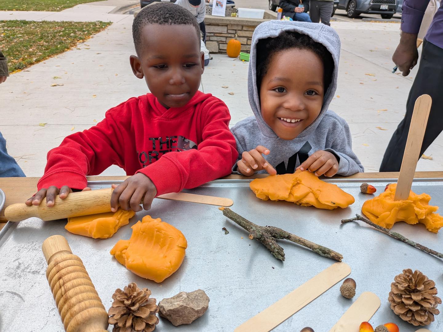🍂 Fall fun for our... - Menasha Joint School District | Facebook