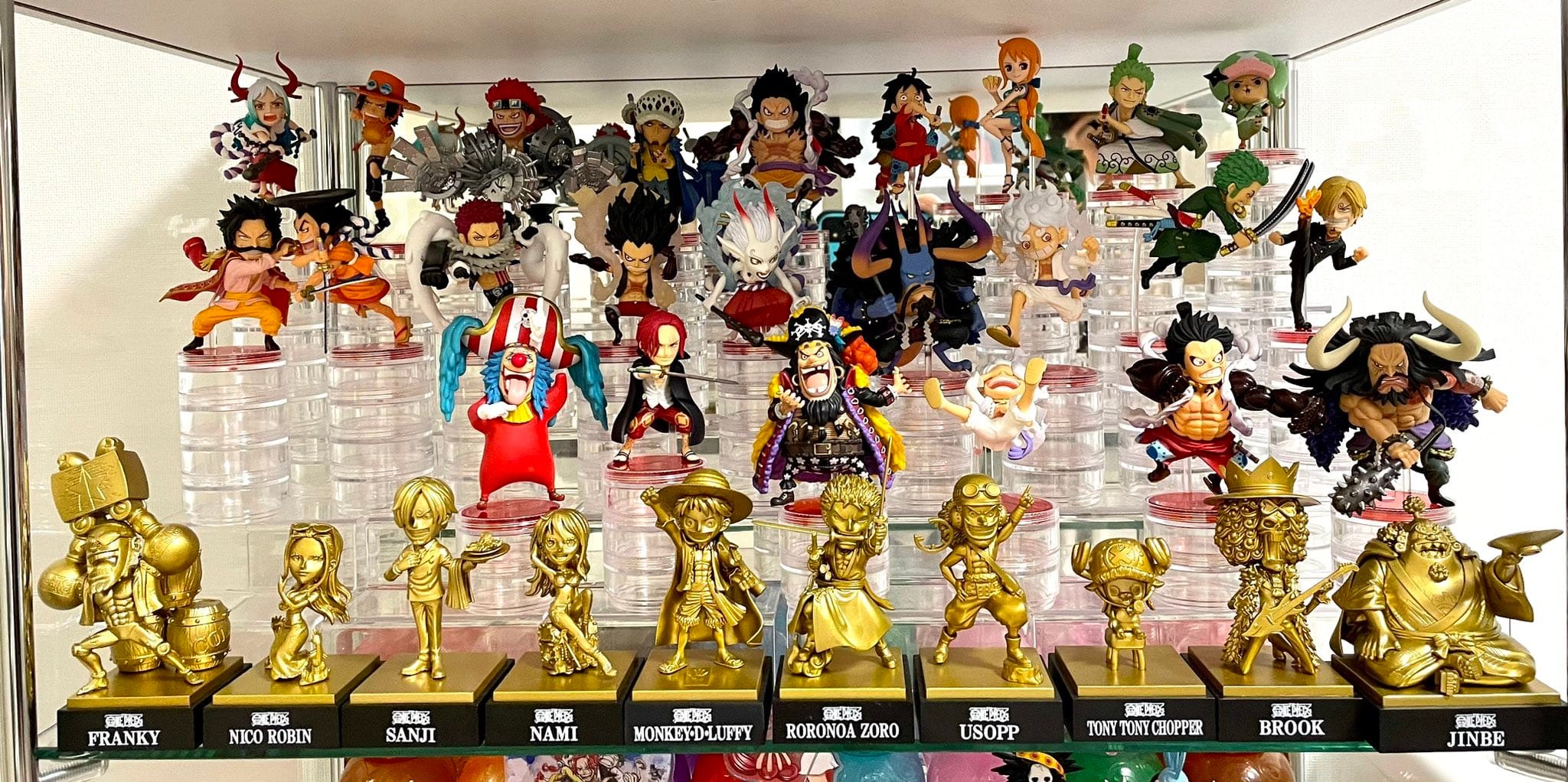 ONE PIECE SHONEN JUMP WORLD COLLECTABLE FIGURES!!! Plus the 