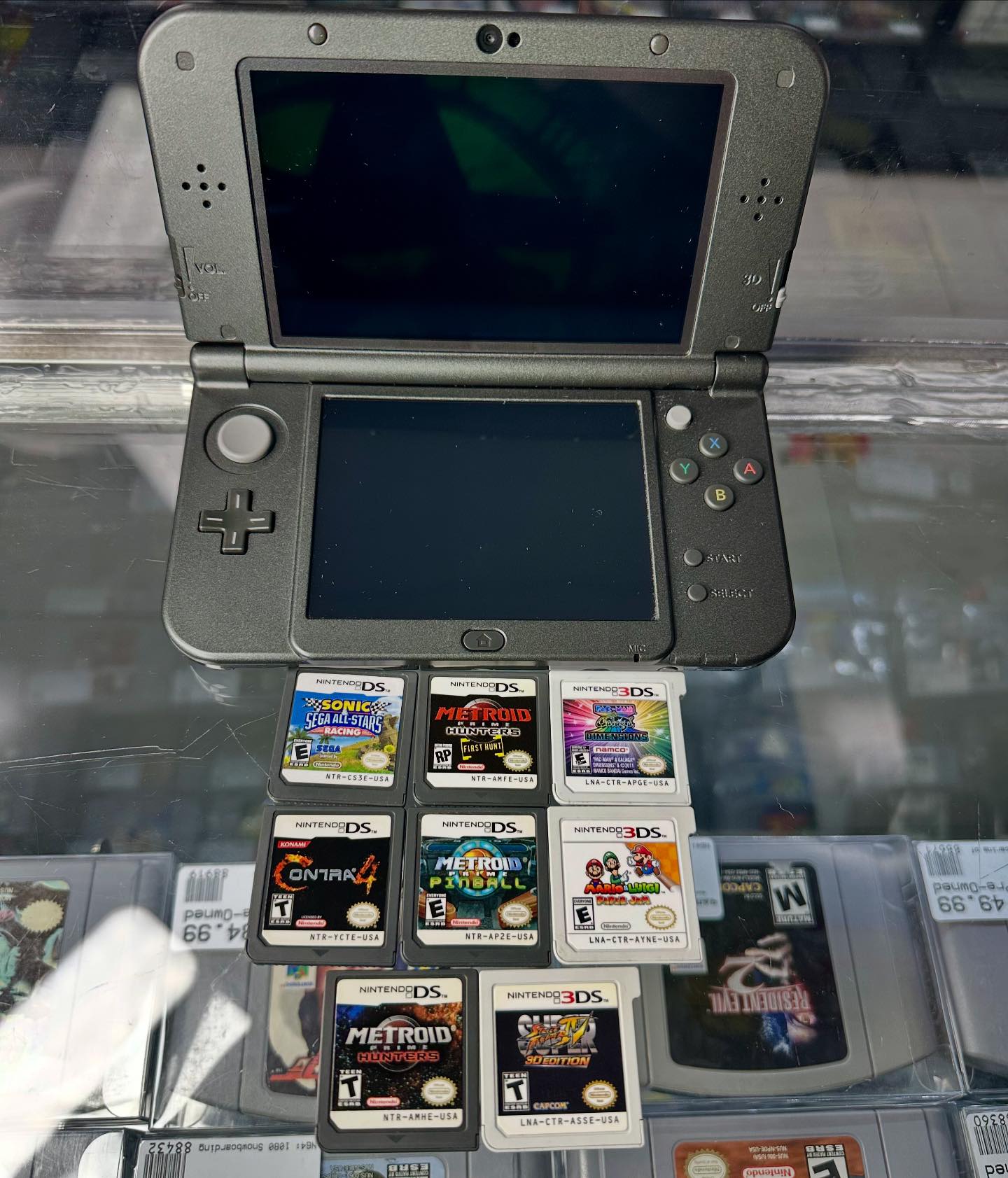 🎮 Power up with a New Nintendo 3DS XL in excellent condition