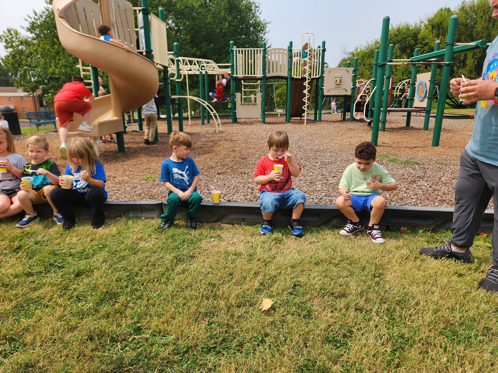 Stringtown Elementary... - Stringtown Elementary School